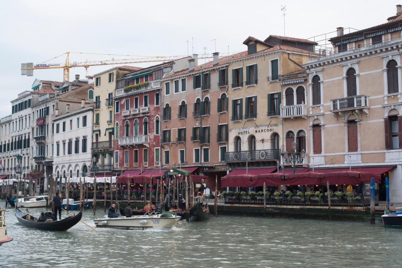 Magic Rialto Hotel Veneza Exterior foto
